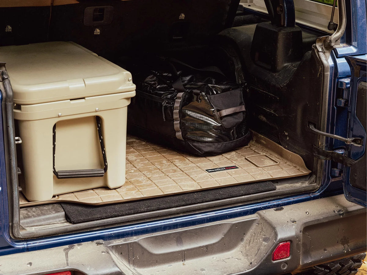 WeatherTech Cargo Trunk Liner with Bumper Protector suitable with 2010-2014 Subaru Outback - Behind 2nd Row Seating With Bumper Protector, Grey